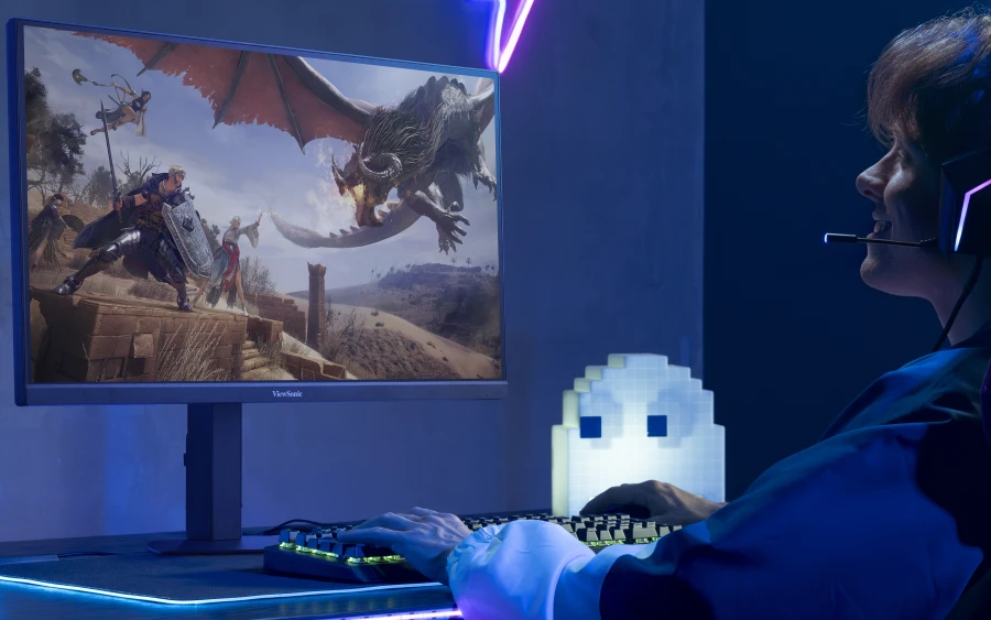 glossy monitors